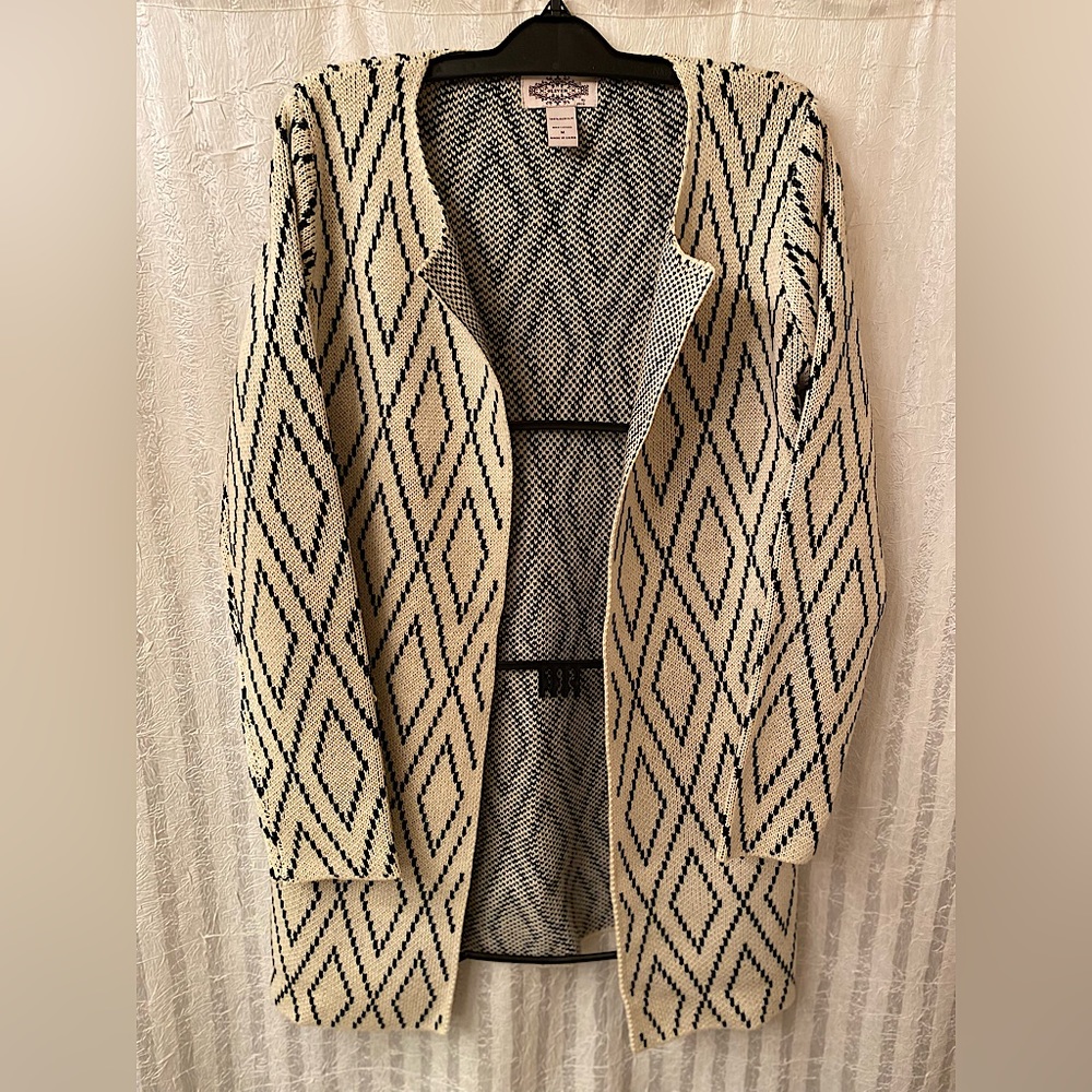 Beautiful Women’s: Anthropologie “Oliver” Tan & Black Diamond Open Knit Cardigan